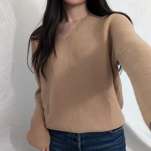 v neck sweater